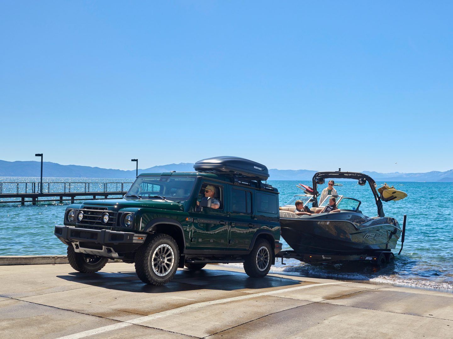 Station Wagon Page - INEOS_Web_Day01_BoatRamp_TowingHero_01620_4x3.jpg