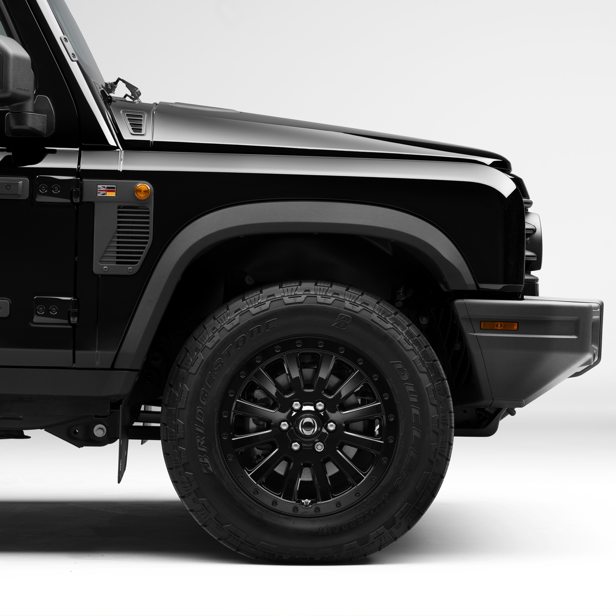 quart 2026 black-_0191 1.jpg